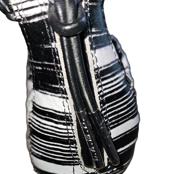 LAMB Sandals - Picture 3 of 5